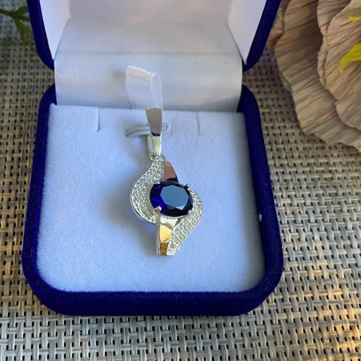 Серебряная подвеска с золотими вставками (079п)