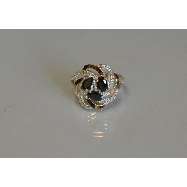 Кольцо из серебра с золотыми напайками (083к)