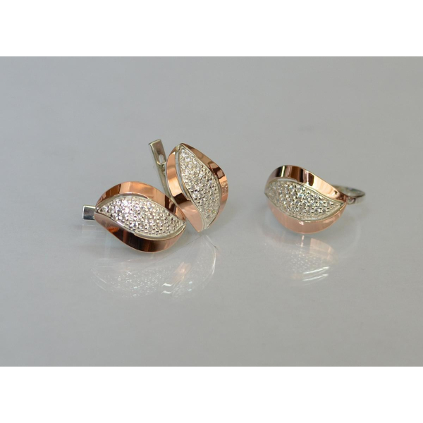 Серебряный комплект с золотыми вставками (084)