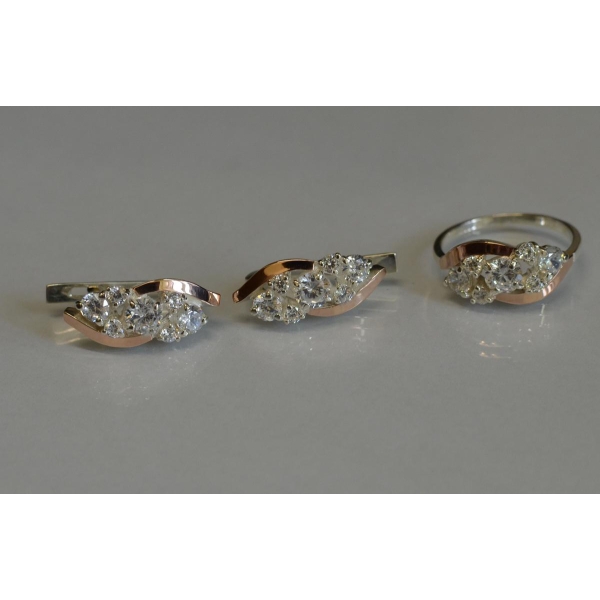 Комплект серебряный с золотыми вставками (085)