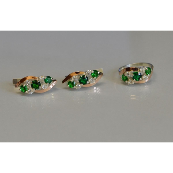 Комплект серебряный с золотыми вставками (085)