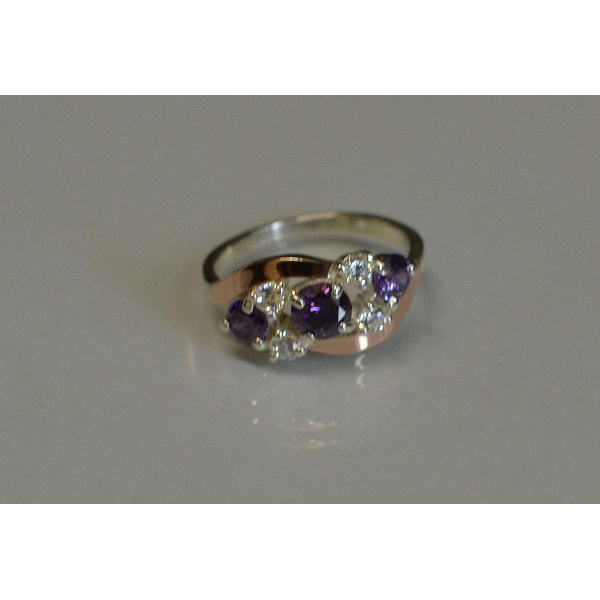 Каблучка срібна з золотими вставками (085к)