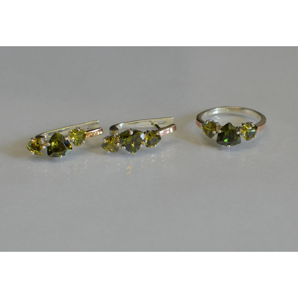 Серебряный гарнитур с золотыми вставками (088)