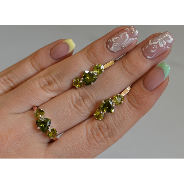 Серебряный гарнитур с золотыми вставками (088)