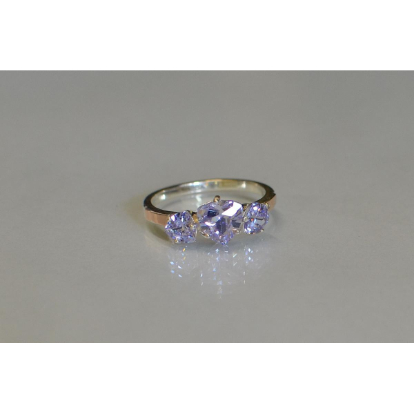 Каблучка срібна з золотими накладками (088к)