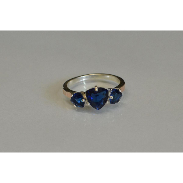 Каблучка срібна з золотими накладками (088к)