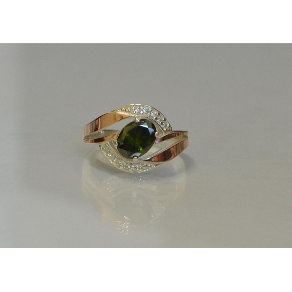 Серебряное кольцо со вставками из золота (090к)