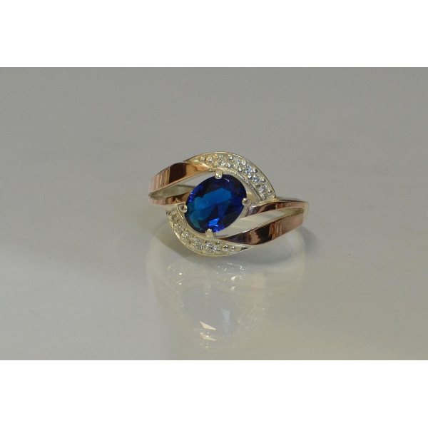 Серебряное кольцо со вставками из золота (090к)