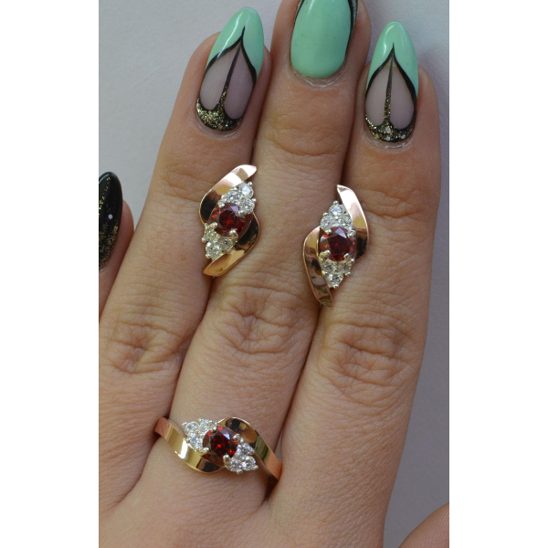 Набор серебряный с золотыми вставками (092)