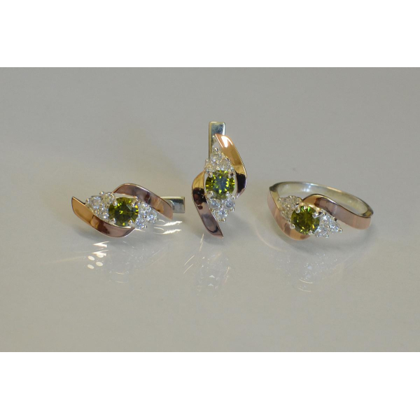 Набор серебряный с золотыми вставками (092)