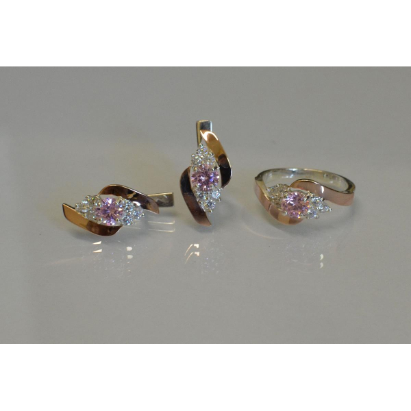 Набор серебряный с золотыми вставками (092)