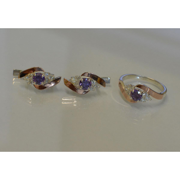 Набор серебряный с золотыми вставками (092)