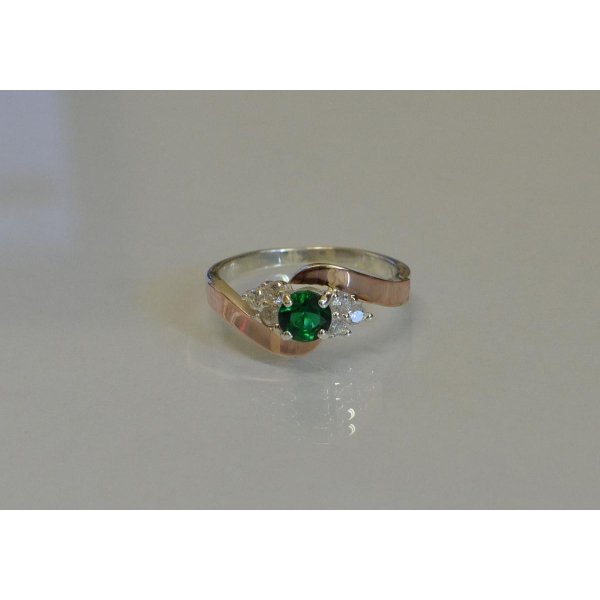 Кольцо серебряное  с вставками из золота (092к)