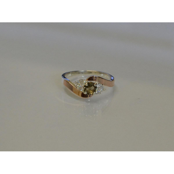 Кольцо серебряное  с вставками из золота (092к)