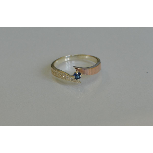 Срібна каблучка з накладкой золота (093к)