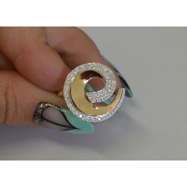 Каблучка срібна з золотими накладками (095к)