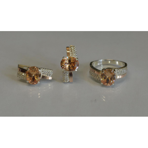 Набір срібний з золотими пластинами і фіанітами (096)