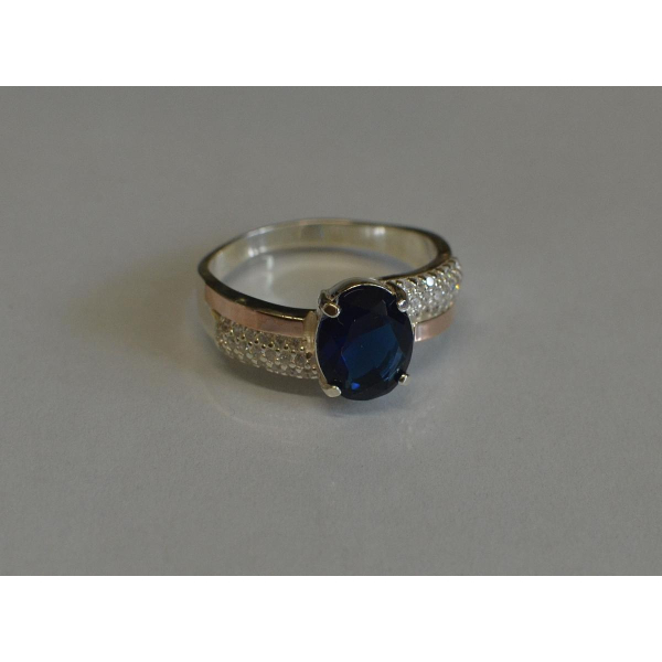 Кольцо серебряное с золотыми пластинами и фианитами (096к)