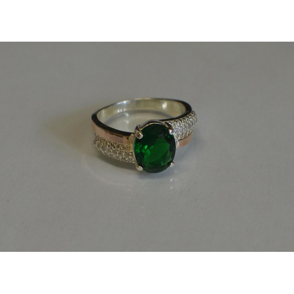 Кольцо серебряное с золотыми пластинами и фианитами (096к)