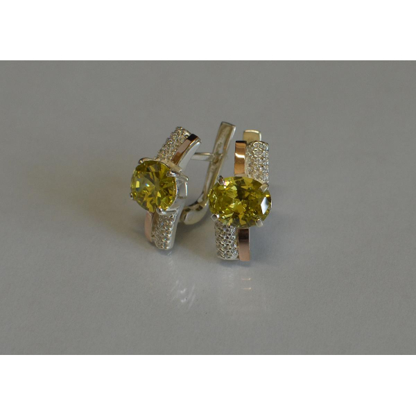 Серебряные серьги с золотыми пластинами и фианитами (096с)