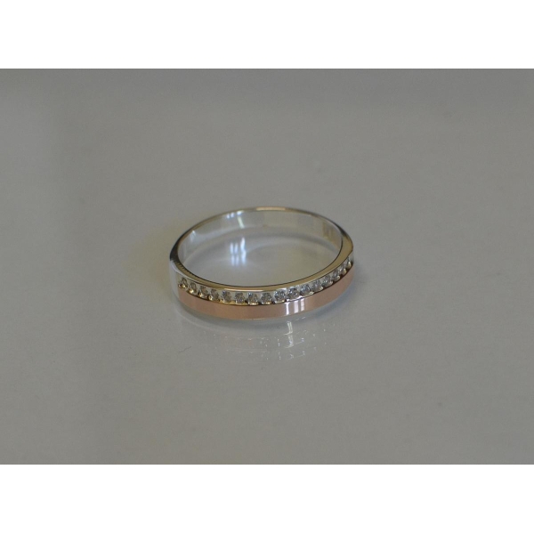 Кольцо из серебра 925 пробы и золота 375 пробы (098к)