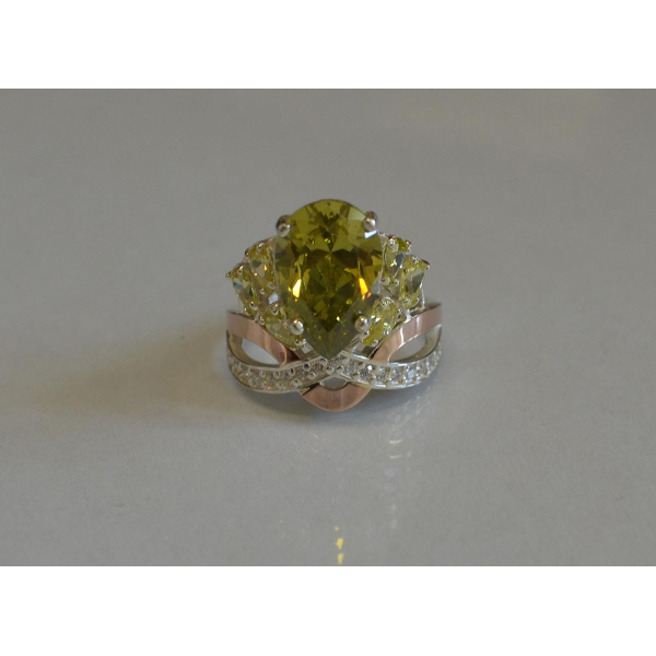 Кольцо серебряное с золотыми напайками (099к)