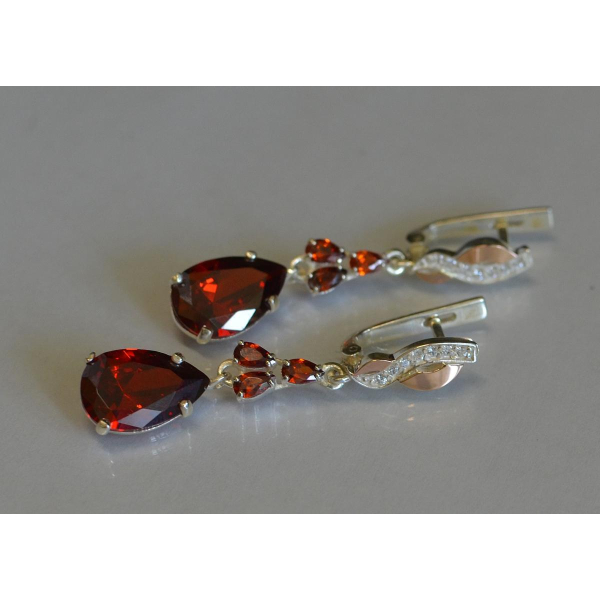 Серьги серебряные с золотыми пластинами и фианитами (099с)