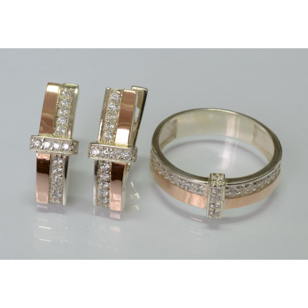 Серебряный комплект с золотыми вставками и фианитами (101)