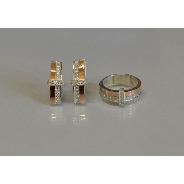 Серебряный комплект с золотыми вставками и фианитами (101)