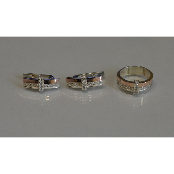 Серебряный комплект с золотыми вставками и фианитами (101)