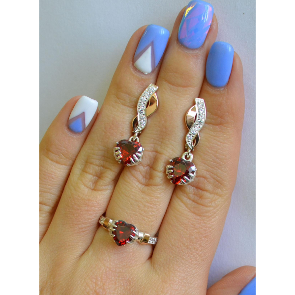 Набор серебряный с золотыми вставками (102)