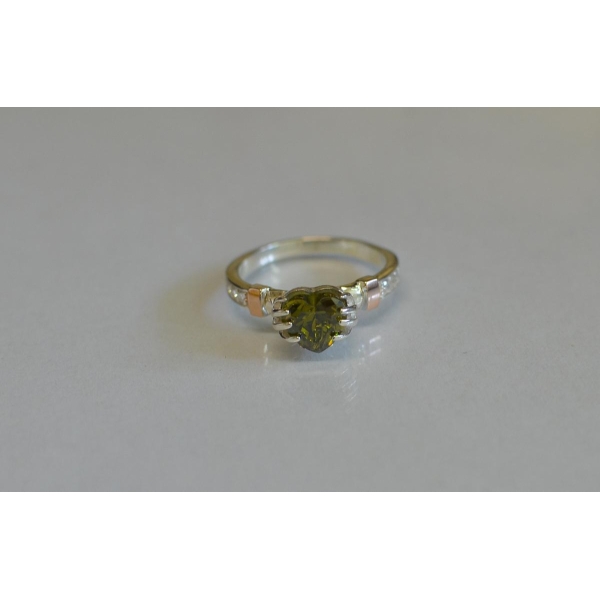 Кольцо серебряное  с золотыми накладками (102к)