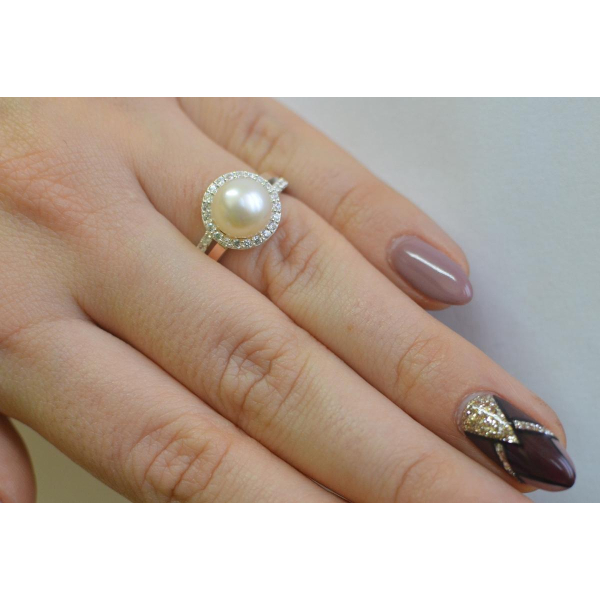 Серебряное кольцо с жемчугом (104к)