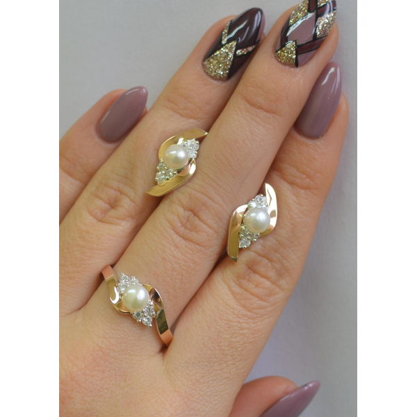 Серебряный гарнитур с жемчугом (106)