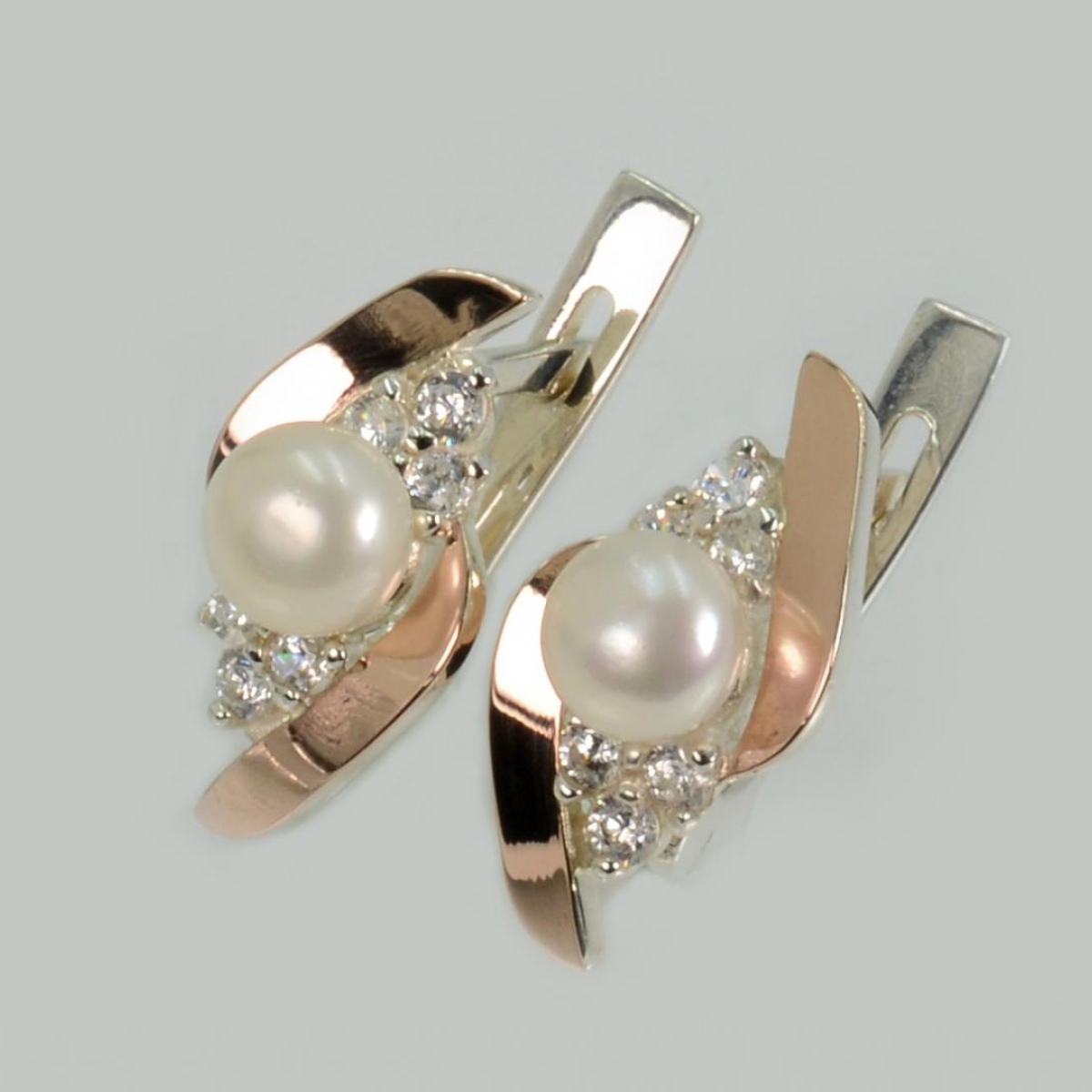 Серьги серебряные с жемчугом (106с)