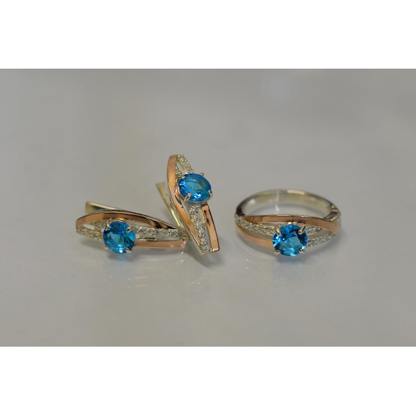 Серебряный набор с золотыми вставками (108)