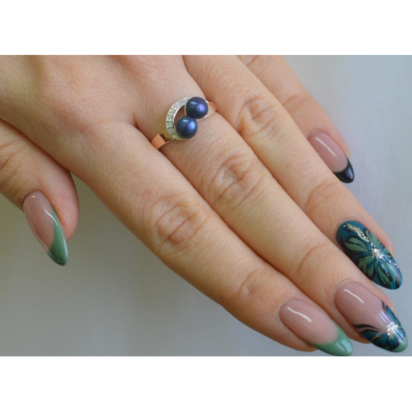 Серебряное кольцо  с жемчугом (109к)