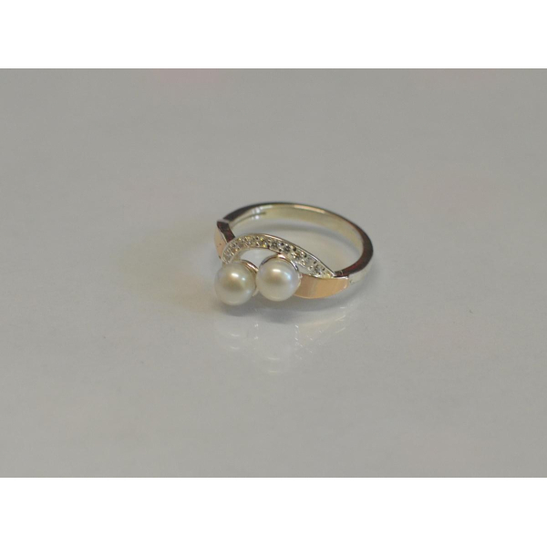 Серебряное кольцо  с жемчугом (109к)