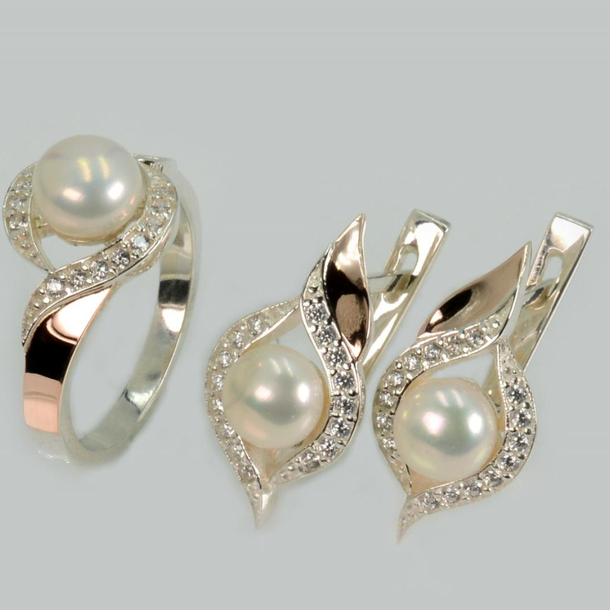 Срібний набір з золотими вставками та жемчугом (110)