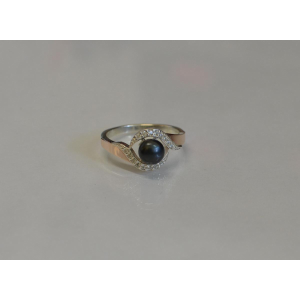 Срібна каблучка з золотоми вставками та перлиною (110к)