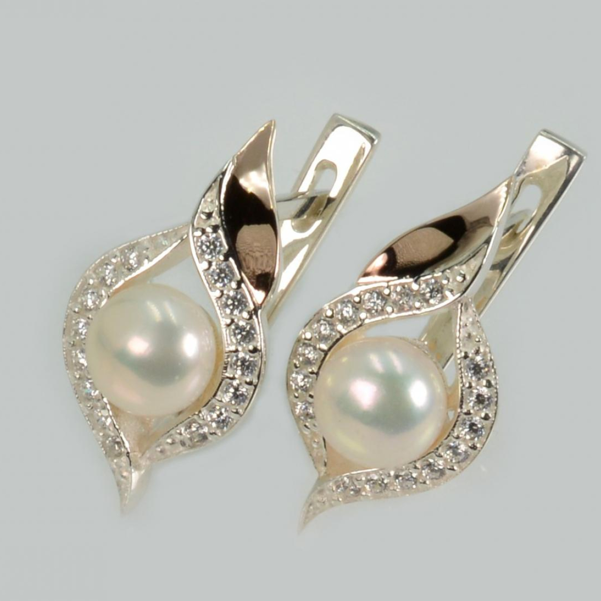 Срібні сережки з перлинами (110с)