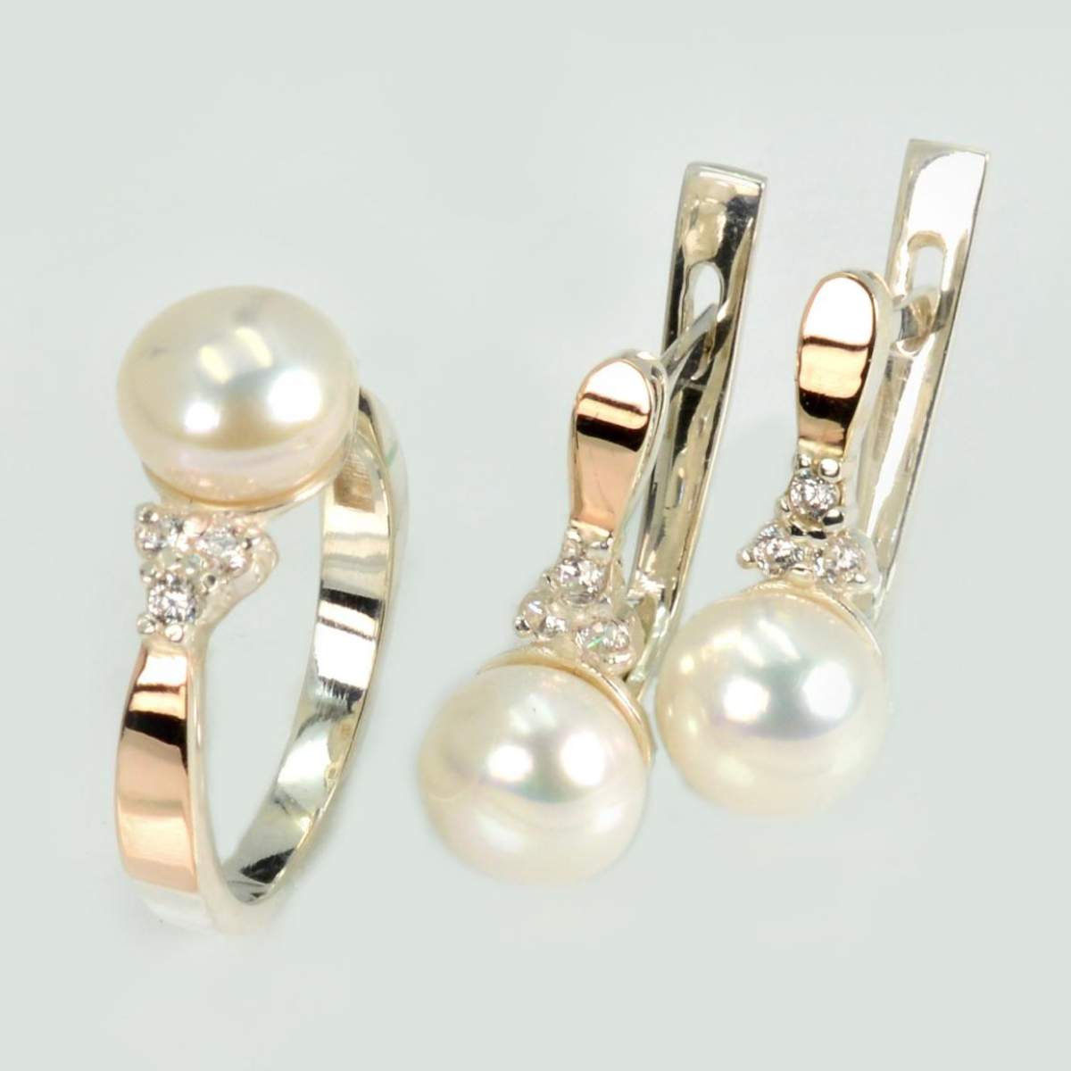 Серебряный комплект с жемчугом (111)