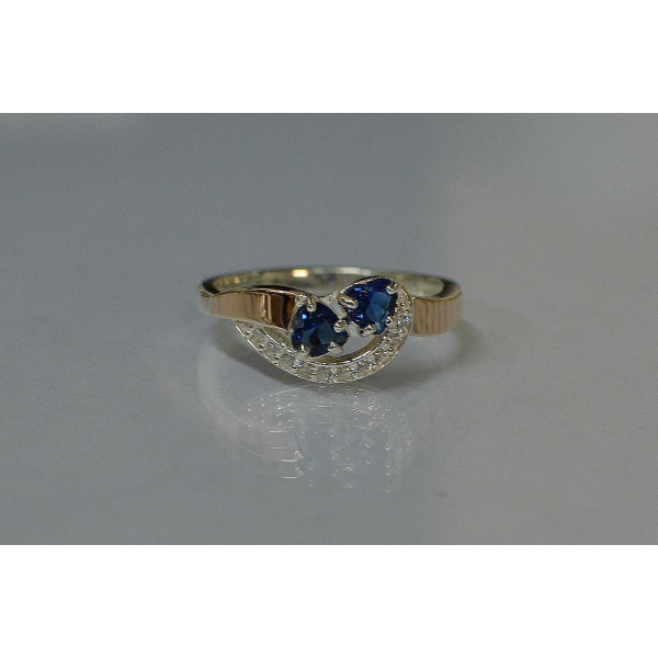 Серебряное кольцо  с сердцами (112к)