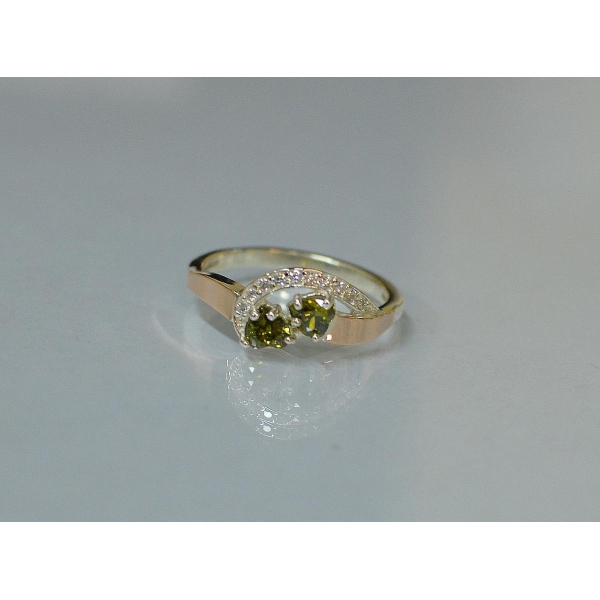 Серебряное кольцо  с сердцами (112к)