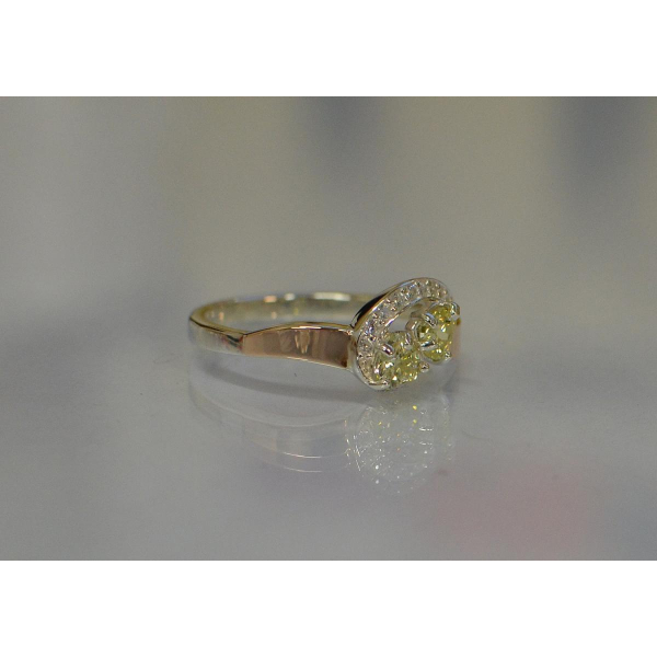 Серебряное кольцо  с сердцами (112к)