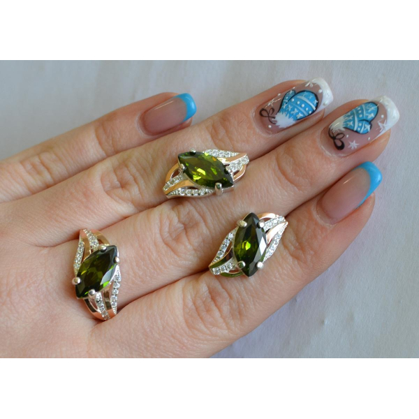 Серебряный набор с золотыми пластинами (114)