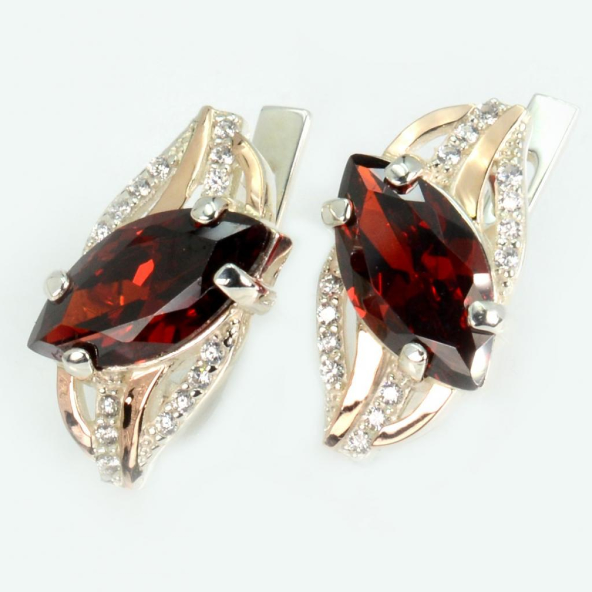 Серебряные серьги с золотыми пластинами (114с)