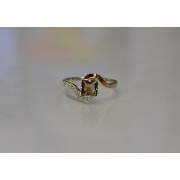 Серебряное кольцо с золотыми накладками (118к)