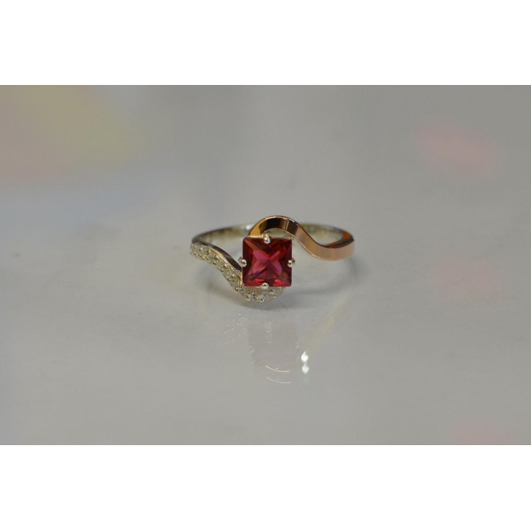 Серебряное кольцо с золотыми накладками (118к)