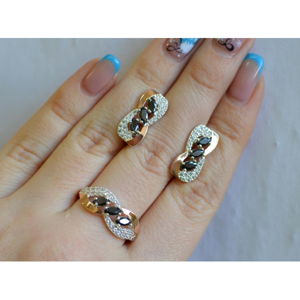 Срібний гарнітур з золотими пластинами (120)